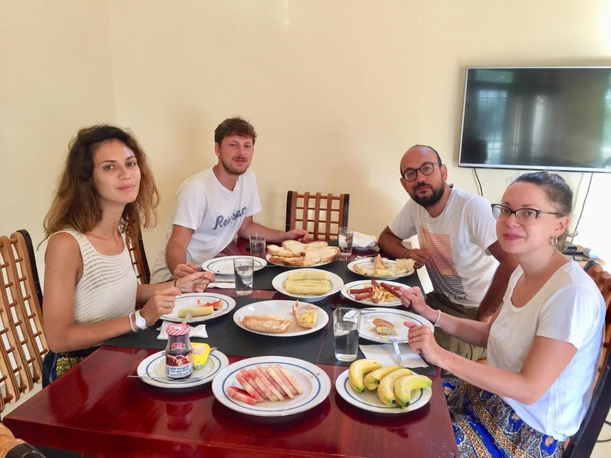Sweet Home Tourist Rest, Cooking Classes & Tours Анурадхапура Екстер'єр фото
